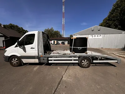 ADInvest Adrian Otręba Pomoc Drogowa Laweta